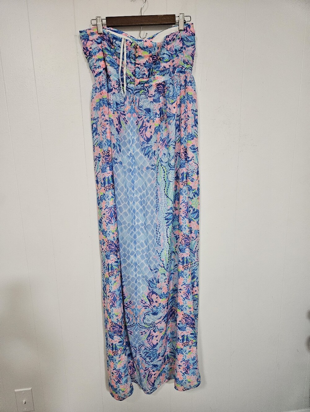 NWT Lilly Pulitzer Women's Viv Maxi Dress in Multi - Hidden Treasure Engineered - Picture 3 of 6